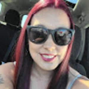 Meet your Posher, Becca